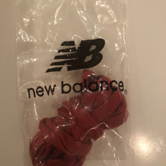 Vintage Style New Balance Sneakers - Picture 5 of 5